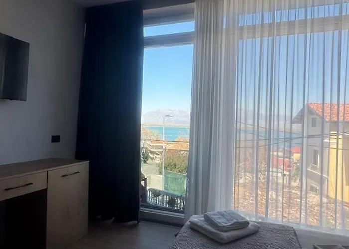 Brankaj Gæstehus Široka